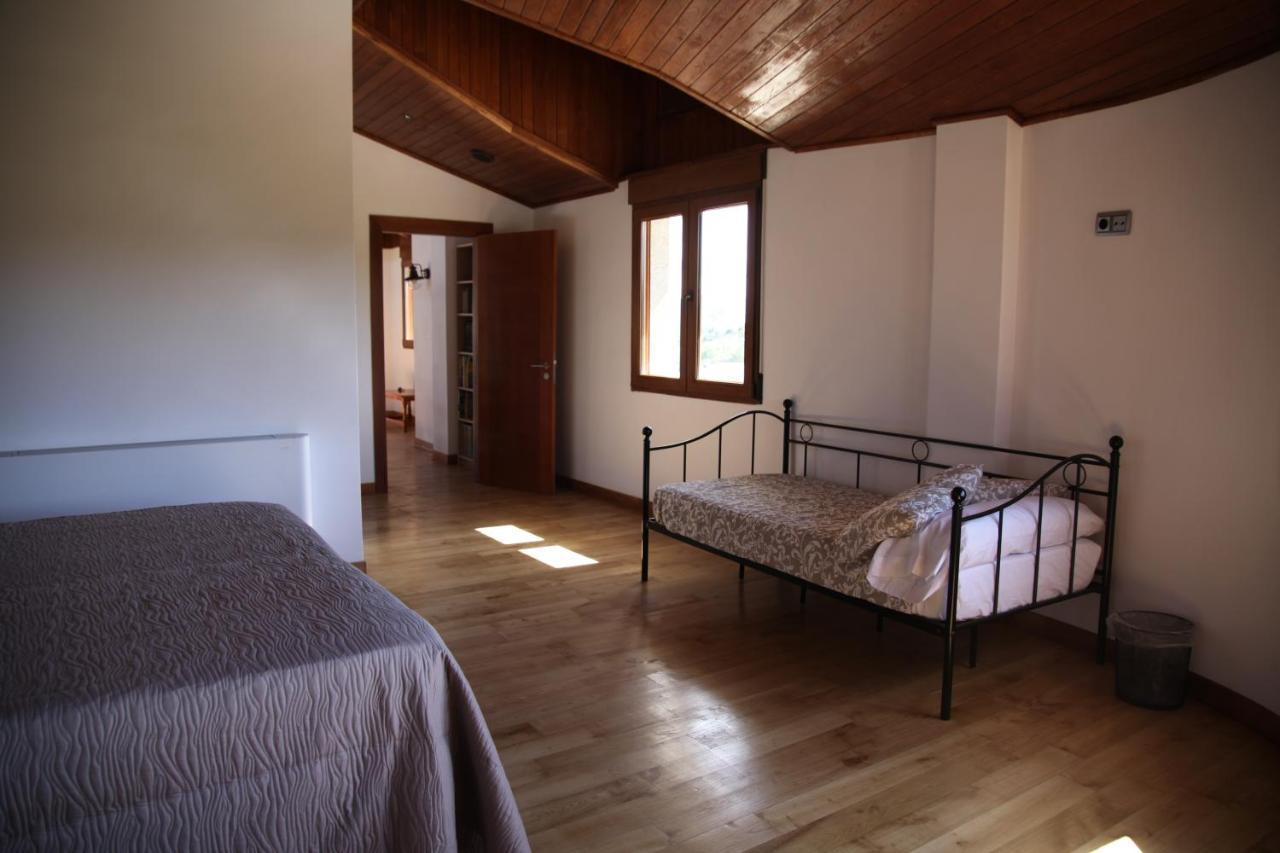 Casa Genes Chera Buitenkant foto