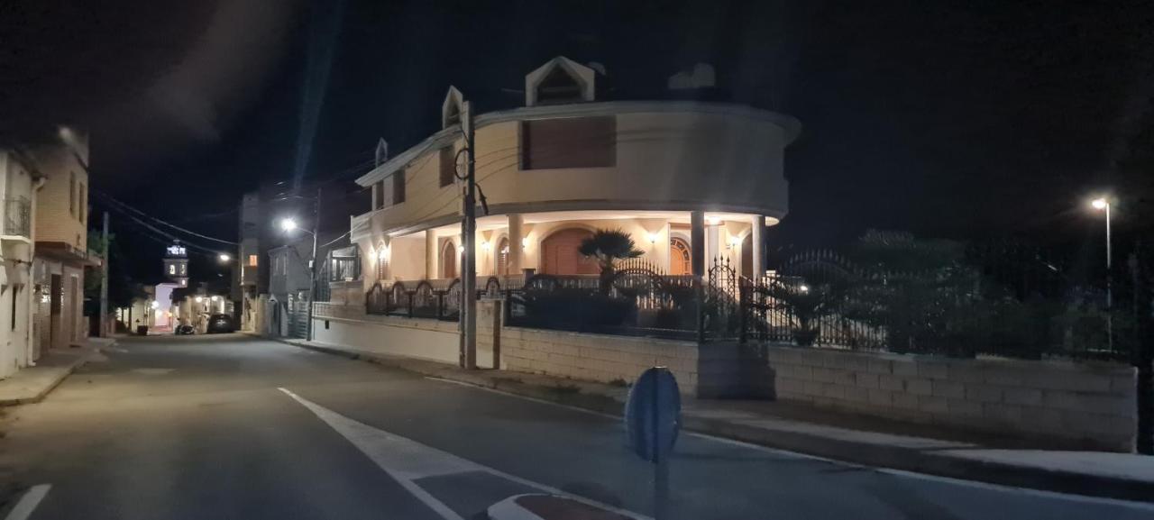 Casa Genes Chera Buitenkant foto